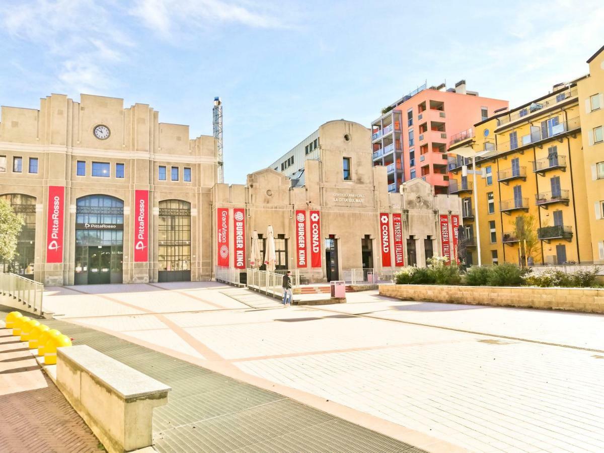 Modern & Bright Flat - 2 Min From The Sea Apartment Savona Luaran gambar